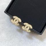 CHE113 Classic women earrings CC letters