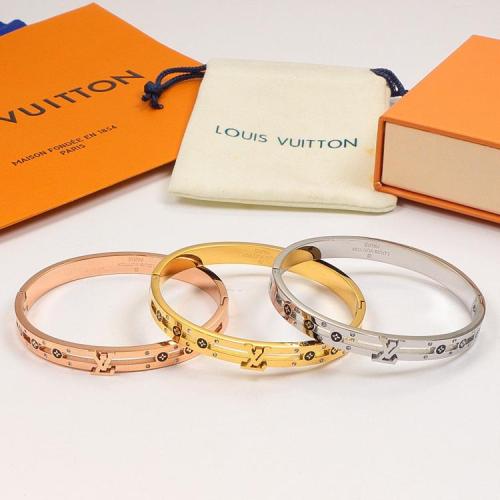 LVB128  Three-dimensional diamond hollow letter bracelet
