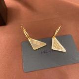 PE3  Classic Women's Stud Earring