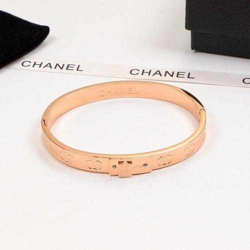 CHB57  Women's three-dimensional perfume bottle with diamonds and 18K titanium steel bracelet