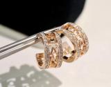 CHE112  Fragrant Fragrant Diamond Hollow Semicircle Logo Earrings