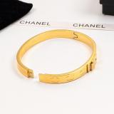 CHB57  Women's three-dimensional perfume bottle with diamonds and 18K titanium steel bracelet