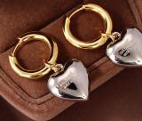 BAE1  The new earrings are unique in design, avant-garde, and must-have for beauties