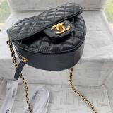 XCP9 Leather bag 20×17cm