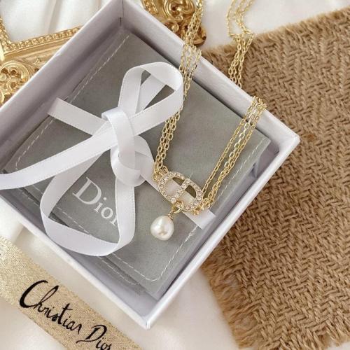 DIN16  Classic women's three-layer chain pearl necklace