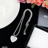 PRN1  Classic gold-plated necklace