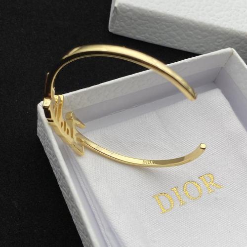 DIB37  Classic ladies bracelet