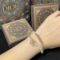 DB109  Lady Crystal Diamond➕Pearl Bee Bracelet