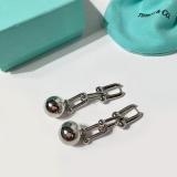 TE17  Ladies drop ball lock bamboo earrings