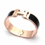 HB43 18mm bracelet size about 17.5cm bangle