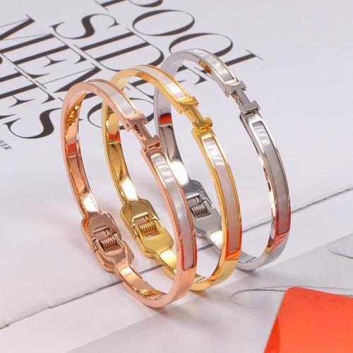 HB15   316L steel with 18K gold plated