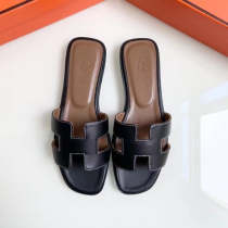 BMHS2 shoes women Leather slippers with all packaging BMHS2 shoes women Leather slippers with all packaging