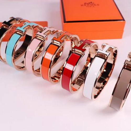 HB3  bracelet classic bangle