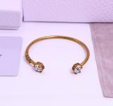 DIB34  Classic D three-piece bracelet for women