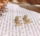 CE305   Women fashion earrings