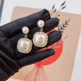 CE723      Women fashion earrings
