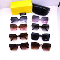 9483 Sunglasses with box