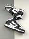 AJS52 Black and white classic men's and women's sneakers