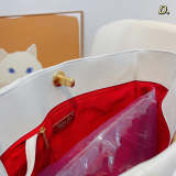 MCP9 Leather Bag 29-8-29CM With box