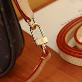 LLP023 High quality leather bag  21 x 13 x 3 cm