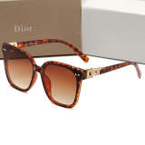 8027 Sunglasses with box