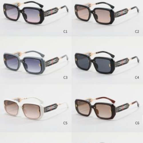 8312   Sunglasses with box