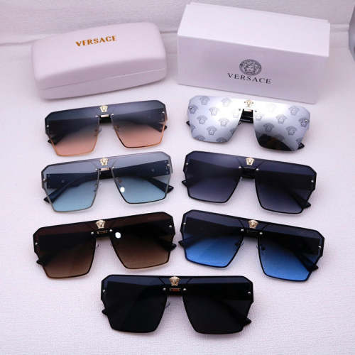 013  Sunglasses with box
