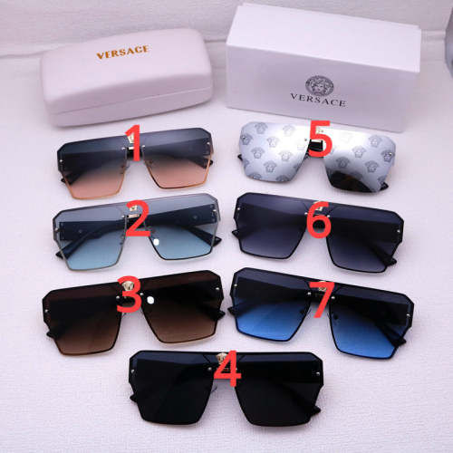 013  Sunglasses with box
