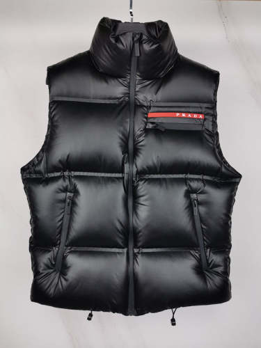 SPC3 Red label pressed rubber down vest, male and female couples