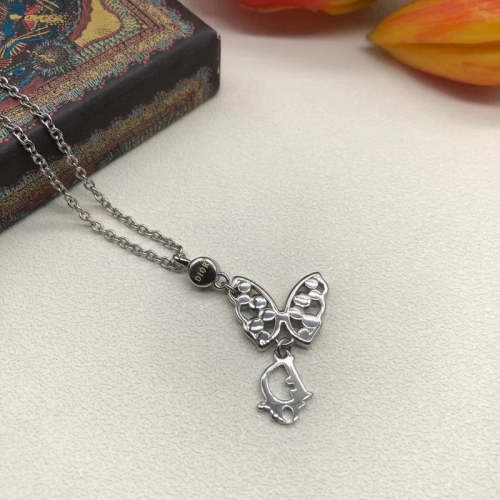 DIN41  New brand butterfly necklace   Jewelry