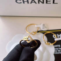J093   Prismatic micro-diamond ring  Jewelry
