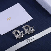 DIE28  Women's new fashion stud earrings   Jewelry