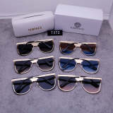 7372 Sunglasses with box