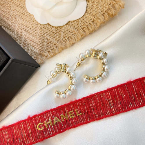CHE71  Classic logoCC 5-figure asymmetrical stud earrings  jewelry