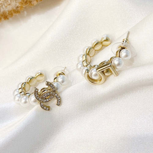CHE71  Classic logoCC 5-figure asymmetrical stud earrings  jewelry