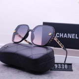9930 Sunglasses with box