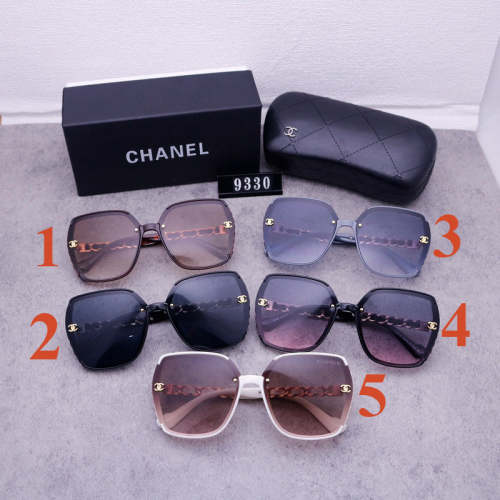 9930 Sunglasses with box