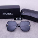 9930 Sunglasses with box