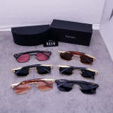 9216  Sunglasses with box