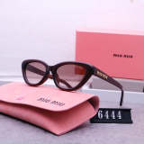 6444 Sunglasses with box