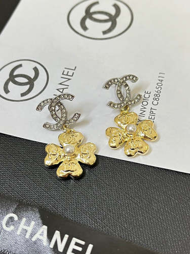 A1049  Women's new titanium steel stud earrings jewelry