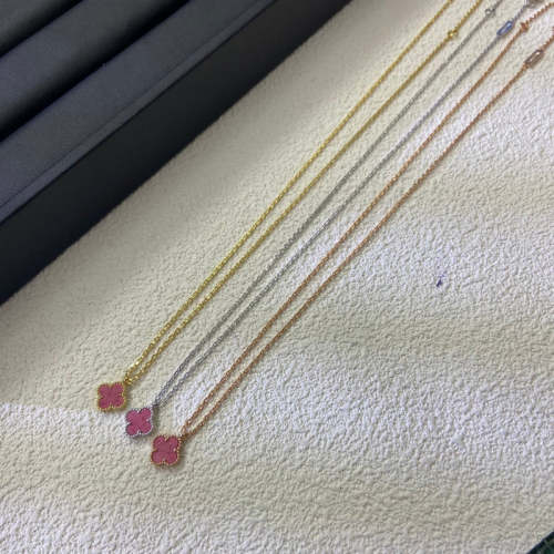 AVSN1  New mini Rose Pink four-leaf Clover necklace jewelry