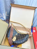 MLP01   Women's new fashion 22x9x33cm moon bag