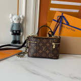 LLP221 Shoulder Bag 19-11-6.5CM Bags
