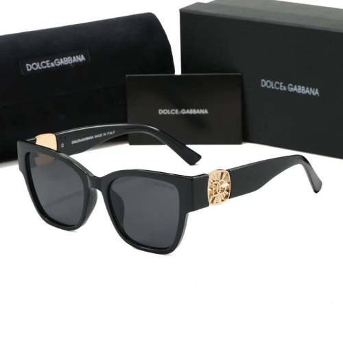 4470  Sunglasses with box