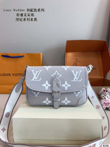 MLP08  French staff handbag 25 * 9 * 16cm with gift box