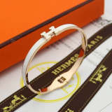 HB49 high quality 316L steel bracelet for women 18K gold plated jewelry H bangle