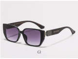 2853 Sunglasses with box