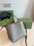 AGP8 Handbag Bag 21-9-20CM pillow Bags With Box