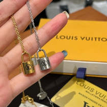 X706 Men's and women's titanium steel necklace lock jewelry X706 Men's and women's titanium steel necklace lock jewelry